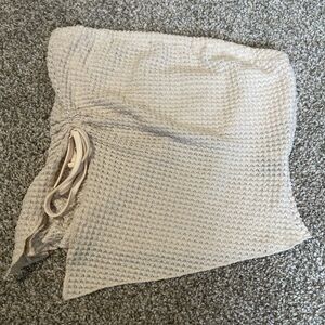 SHEIN Cream Textured Tube Top